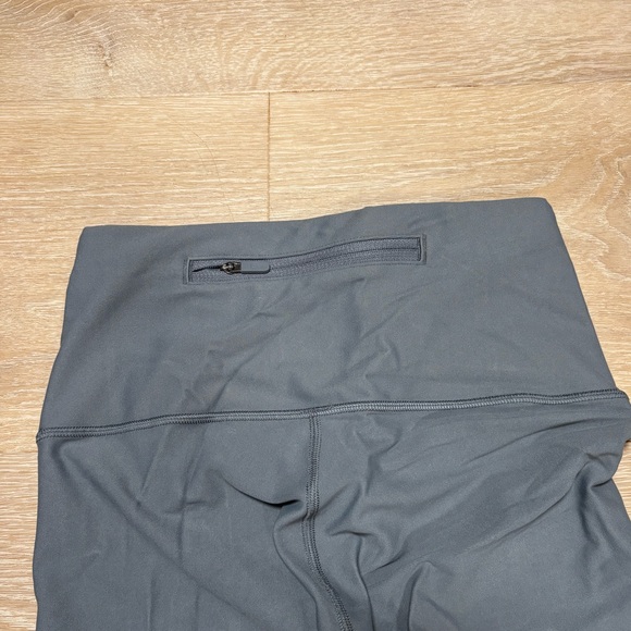 Lululemon In Focus Run Tight - Picture 3 of 3